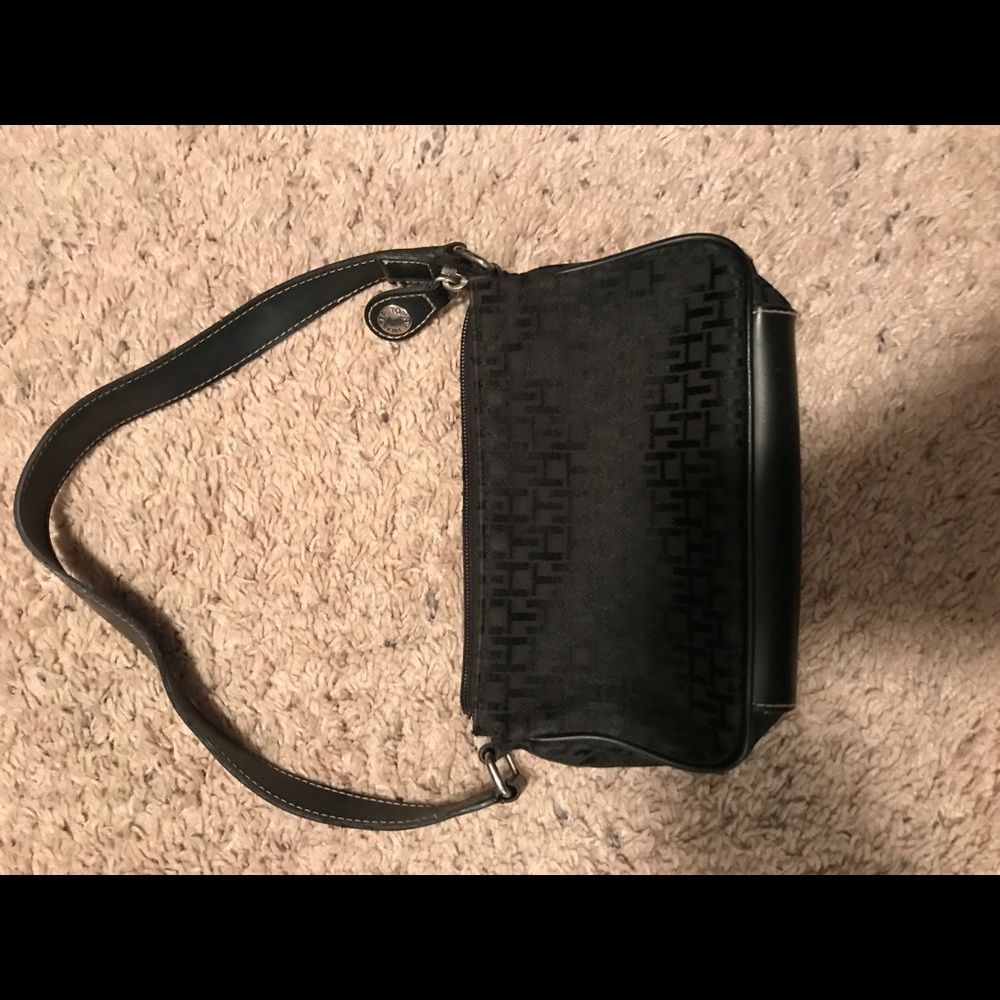 Tommy Hilfiger small small purse